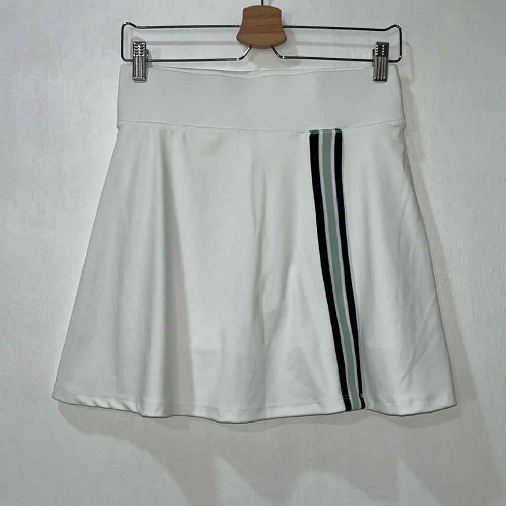 LOU & GREY WOMENS STRIPED LUVSTRETCH OVERLAP SKORT WHITE Sz SMALL - Picture 2 of 12